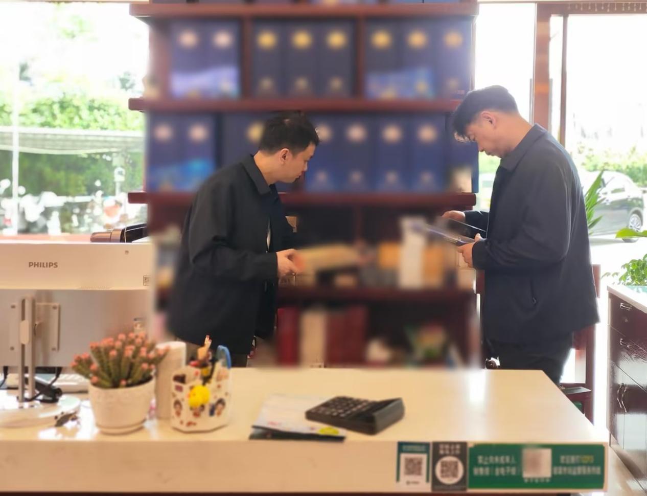 mk体育-赛场外的“助攻手”