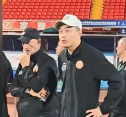 mk体育-冯潇霆：扎实的能力是一切的基础，年轻球员得有清晰职业规划